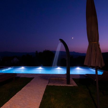 Villa Vita Trilj Bagian luar foto