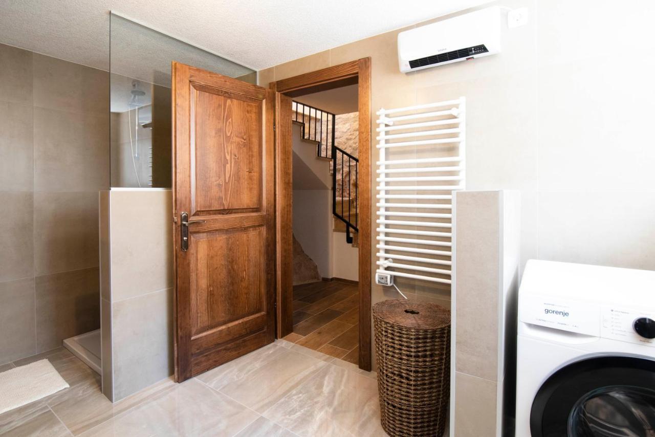 Villa Vita Trilj Bagian luar foto