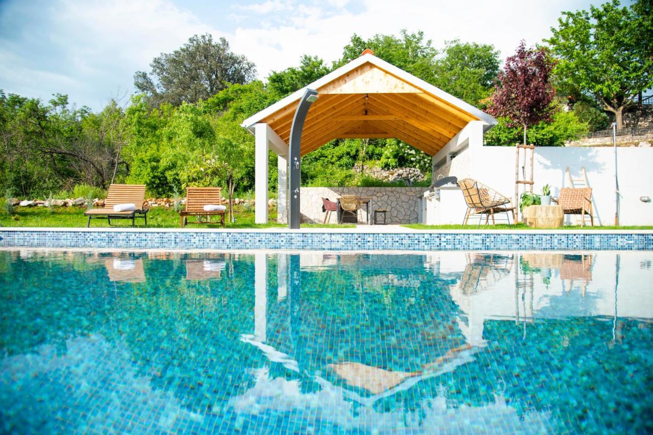 Villa Vita Trilj Bagian luar foto