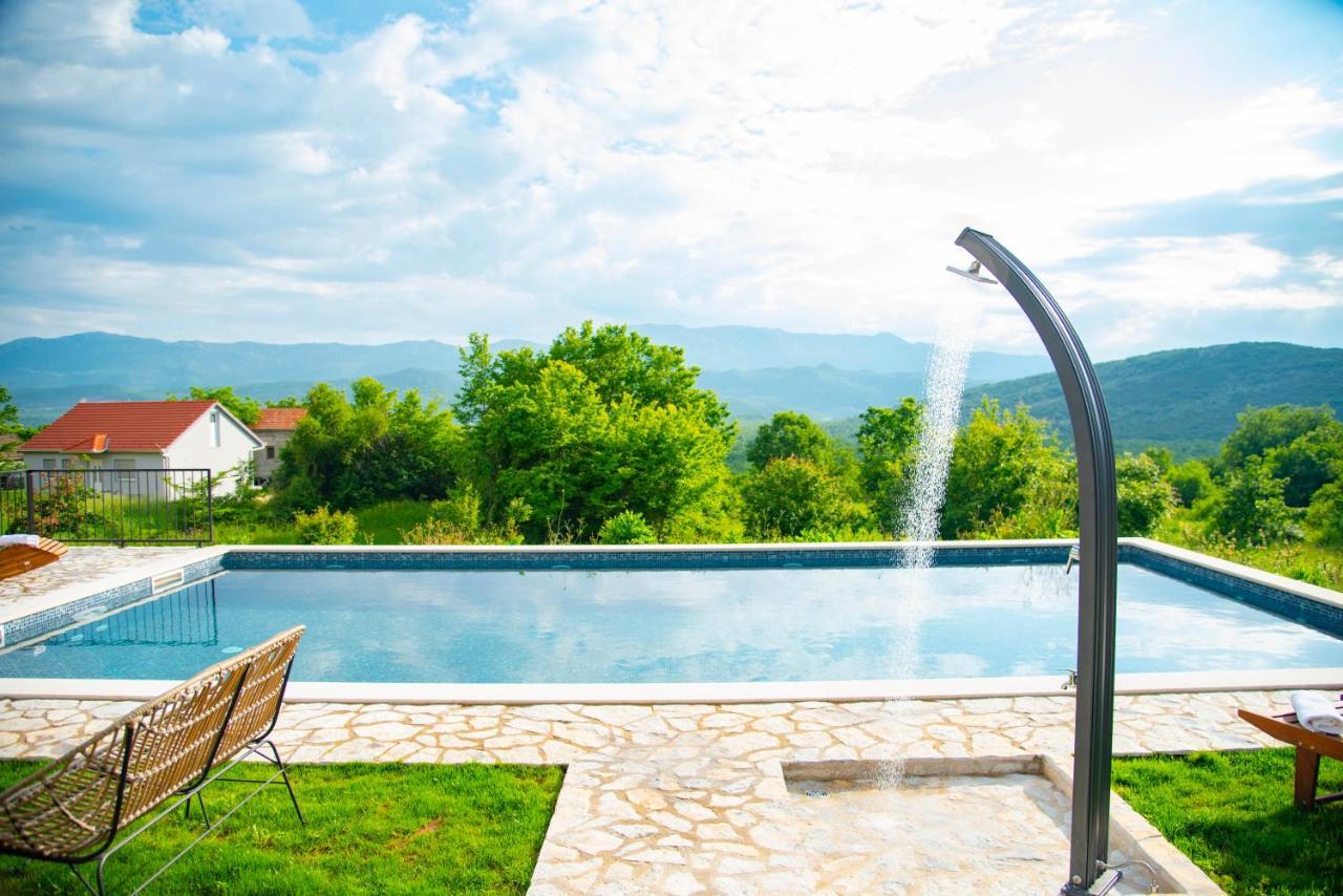 Villa Vita Trilj Bagian luar foto