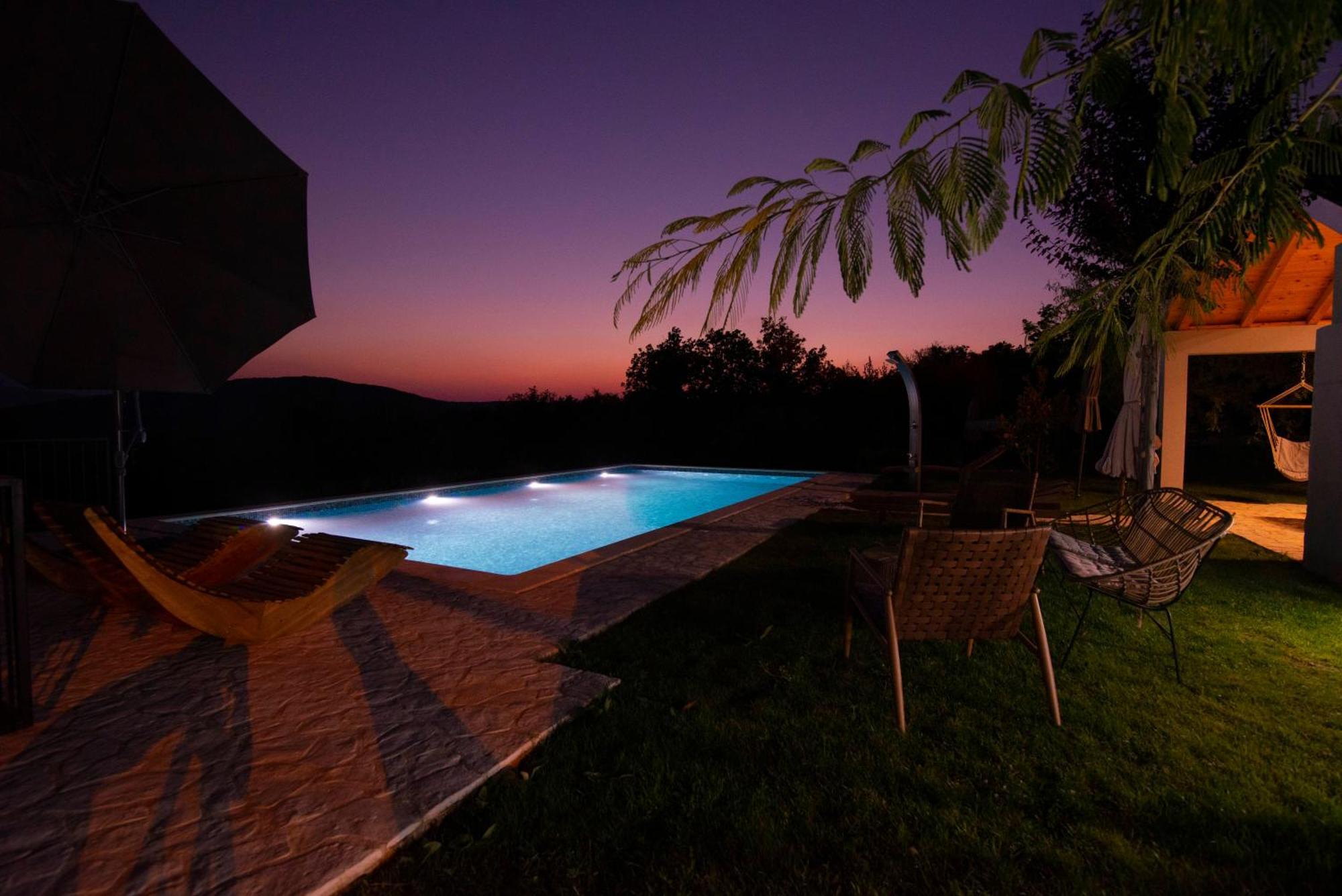 Villa Vita Trilj Bagian luar foto